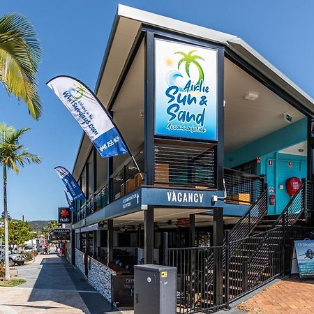 Airlie Sun & Sand Accommodation #6 Еърли Бийч Екстериор снимка