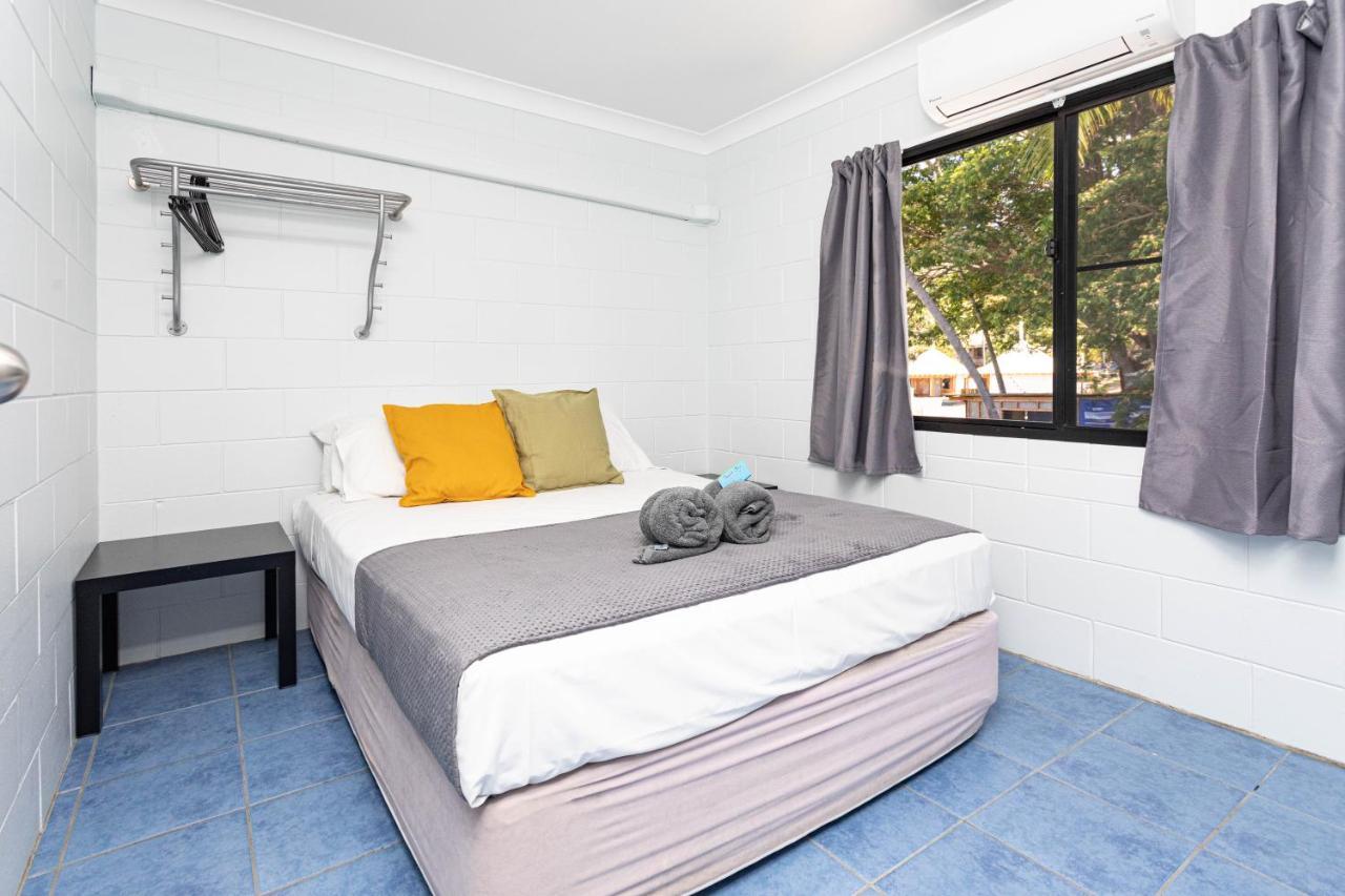 Airlie Sun & Sand Accommodation #6 Еърли Бийч Екстериор снимка